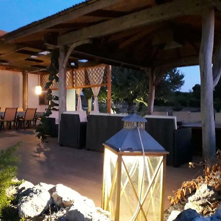 מלון אלגהרו The Straw House מראה חיצוני תמונה